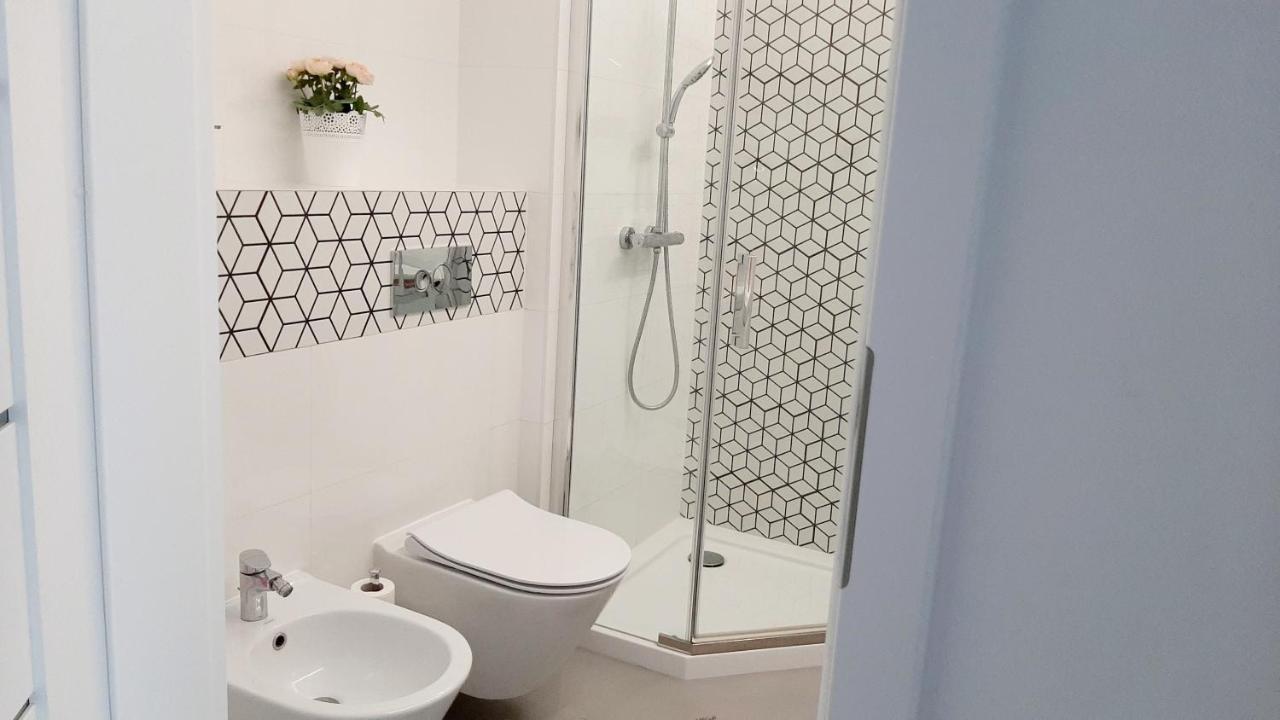 Apartament Morza Szum - Plac Unii- Parking Гдыня Экстерьер фото